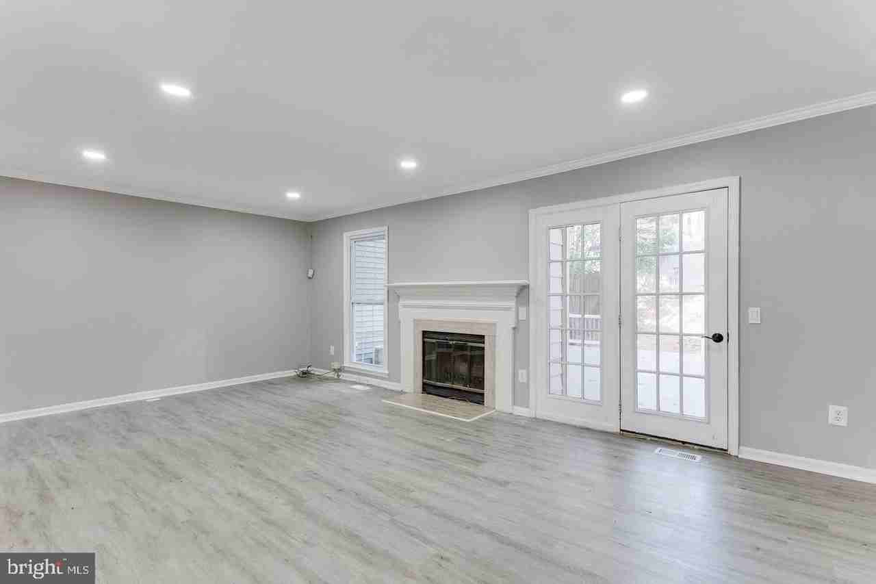 304 Crescendo Way - Photo 7 of 28