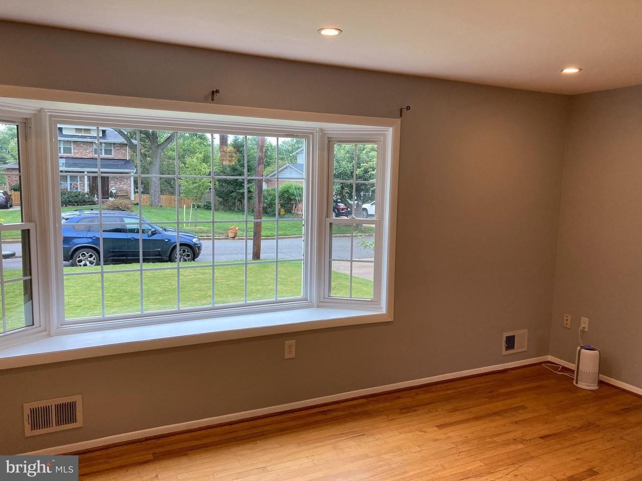 7905 Esther Dr - Photo 6 of 18
