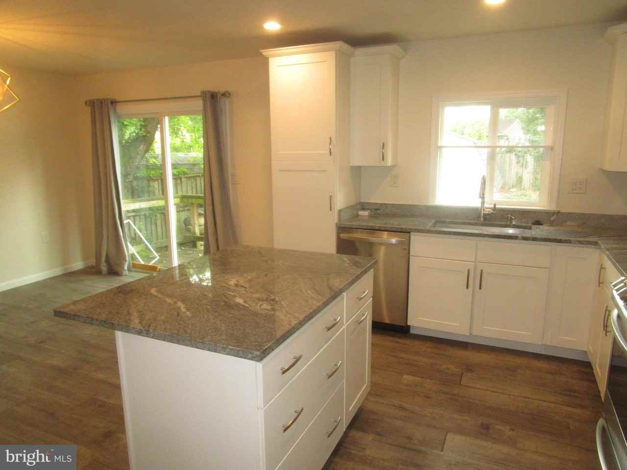 10318 Aster Ln - Photo 7 of 16