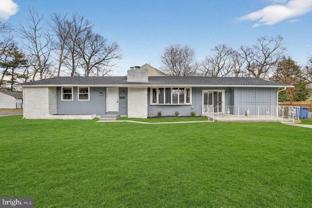 1102 Evergreen Blvd - Photo 1 of 1