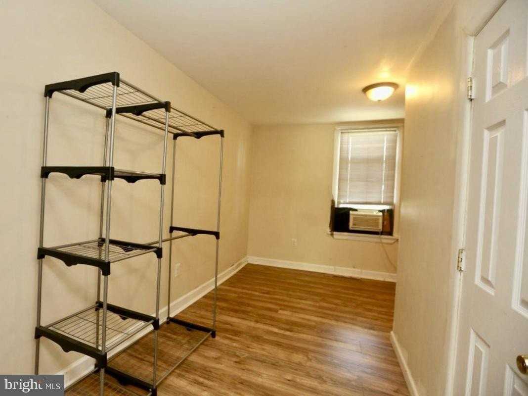 310 Ellis St - Photo 5 of 15