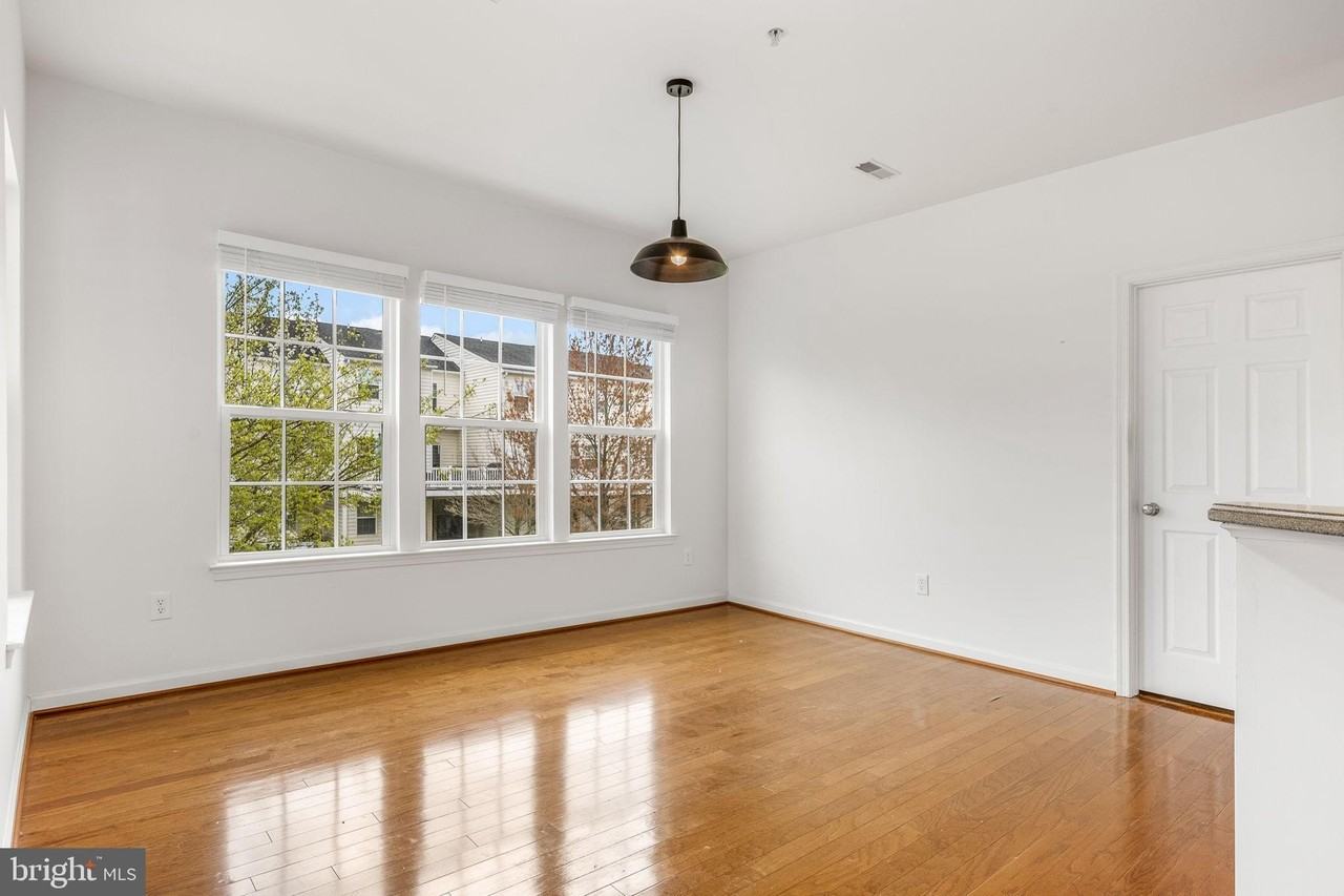 202 Bardel Dr #202 - Photo 6 of 27