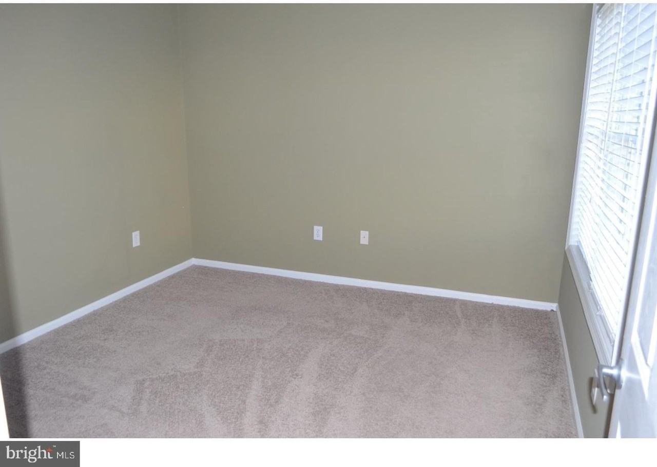 131 Prospect St #107 - Photo 7 of 9