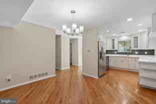 156 Eaton Dr - Photo 1 of 1