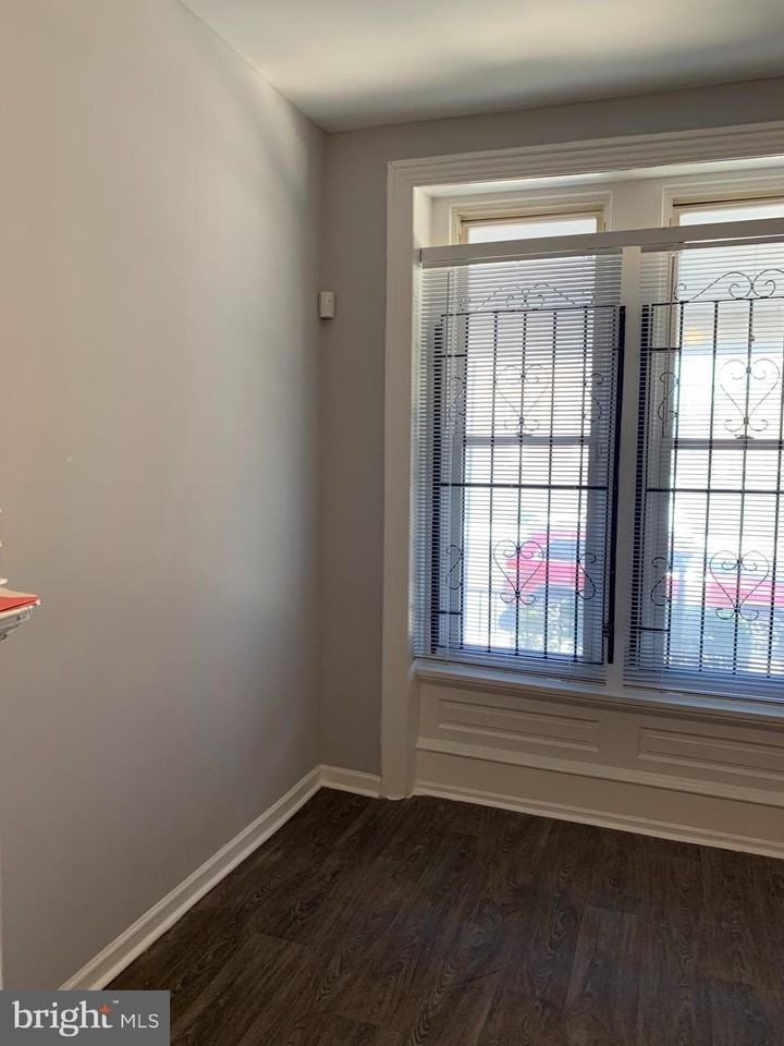 3136 W Montgomery Ave #2 - Photo 7 of 7