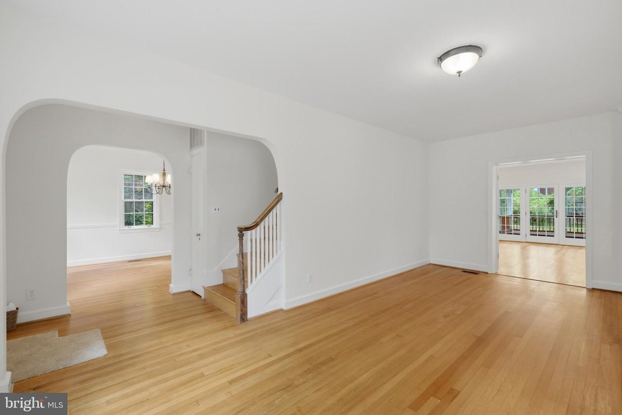 4403 19th St N - Photo 6 of 44