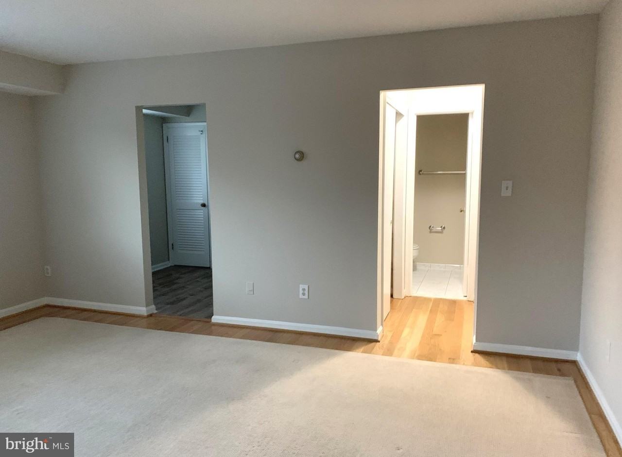 738 N Wakefield St #9 - Photo 7 of 31