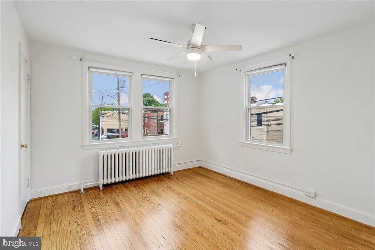 108 Baggett Pl - Photo 7 of 20
