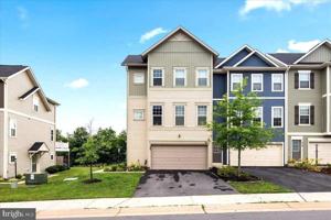 featured image of 220 Patchwork Dr