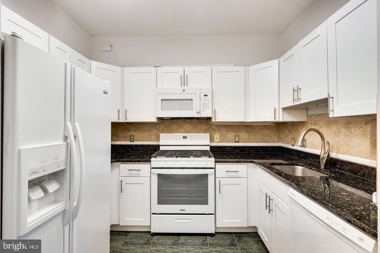 1645 International Dr #411 - Photo 7 of 37