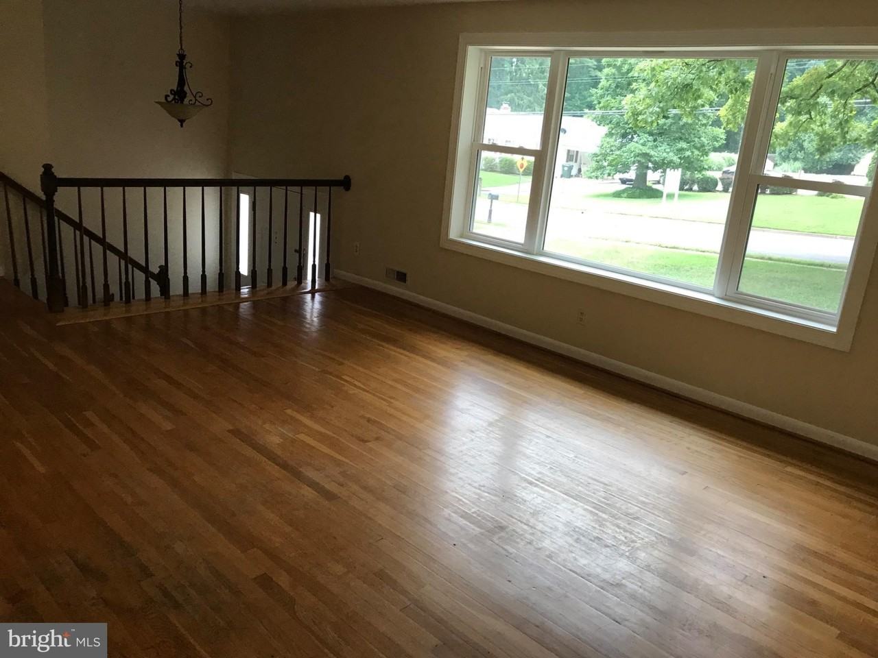 113 Kingsley Rd Sw - Photo 2 of 40