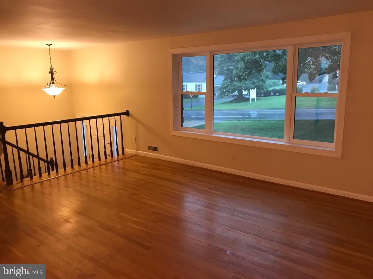 113 Kingsley Rd Sw - Photo 3 of 40