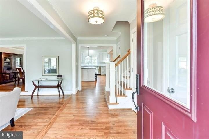 7219 Hyde Rd - Photo 3 of 47