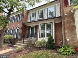 featured image of 5832 Apsley House Ct
