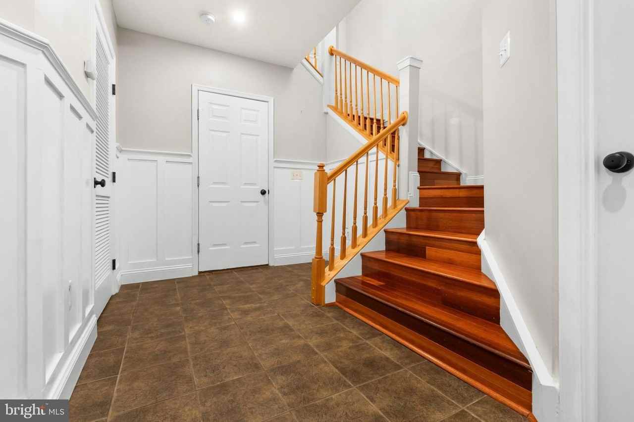 4337 Stevens Battle Ln - Photo 4 of 28
