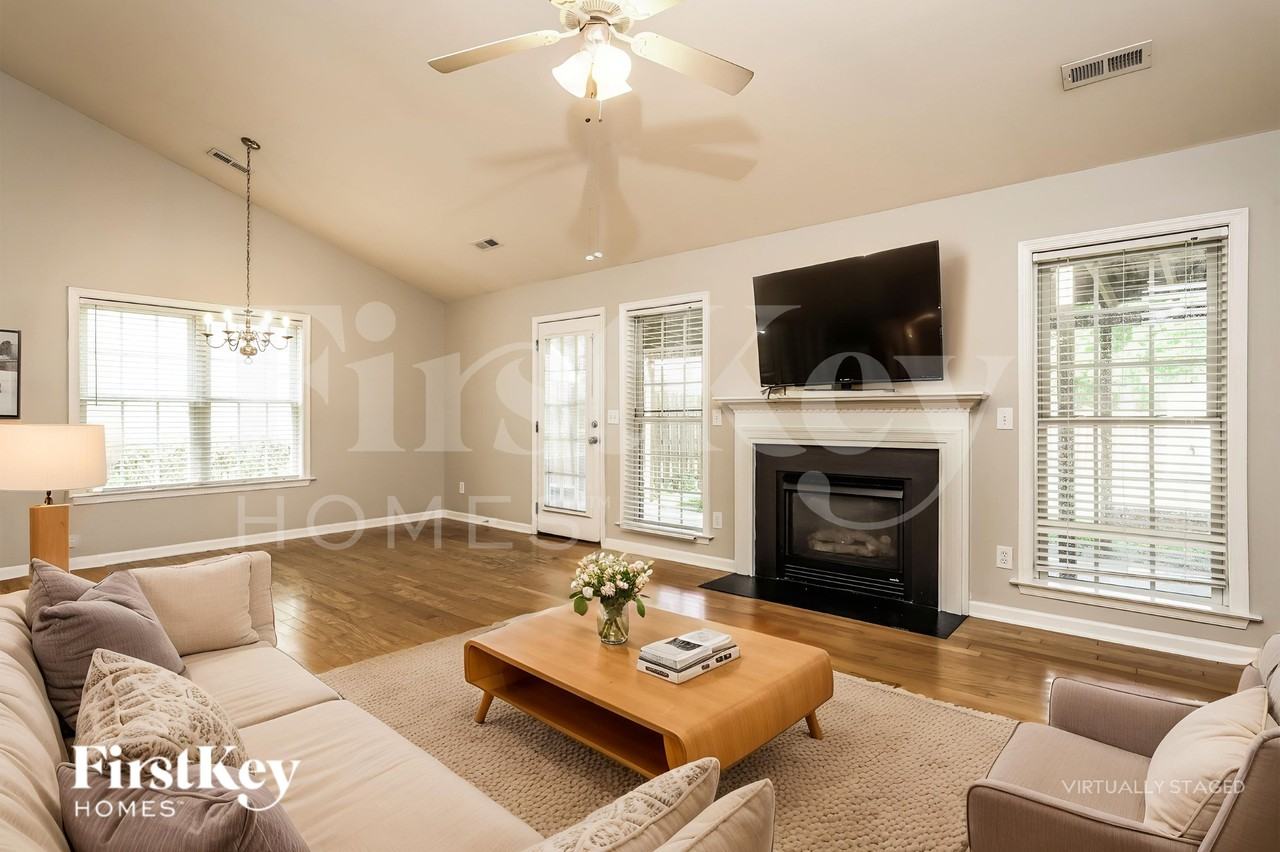 6107 Black Willow Dr - Photo 4 of 19