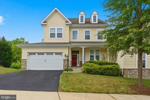 featured image of 20920 Ashburn Heights Dr