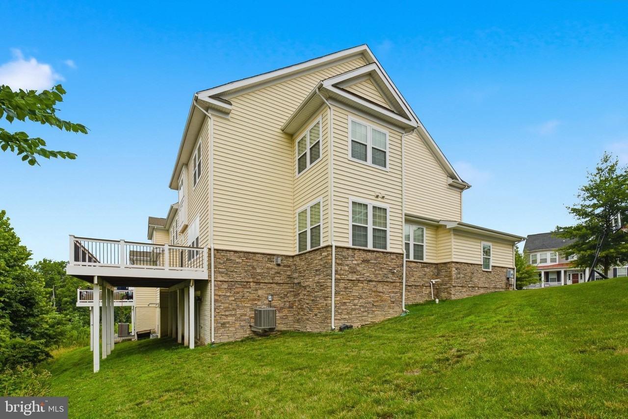 20920 Ashburn Heights Dr - Photo 4 of 49
