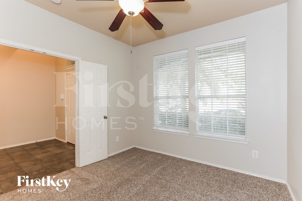 7439 Gallo - Photo 6 of 17