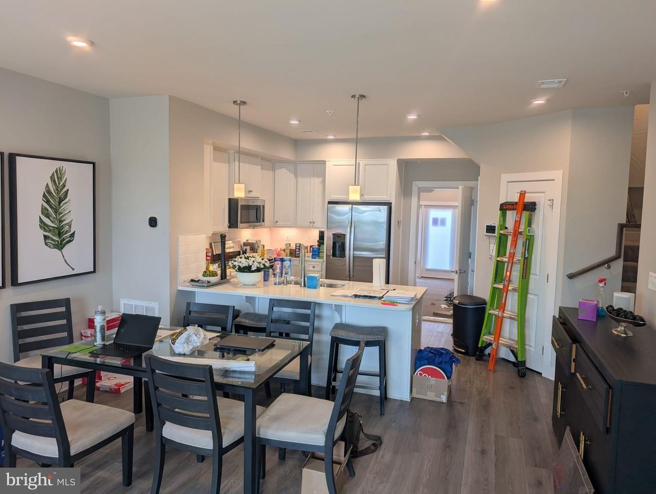 8048 Williamson Blvd - Photo 3 of 27
