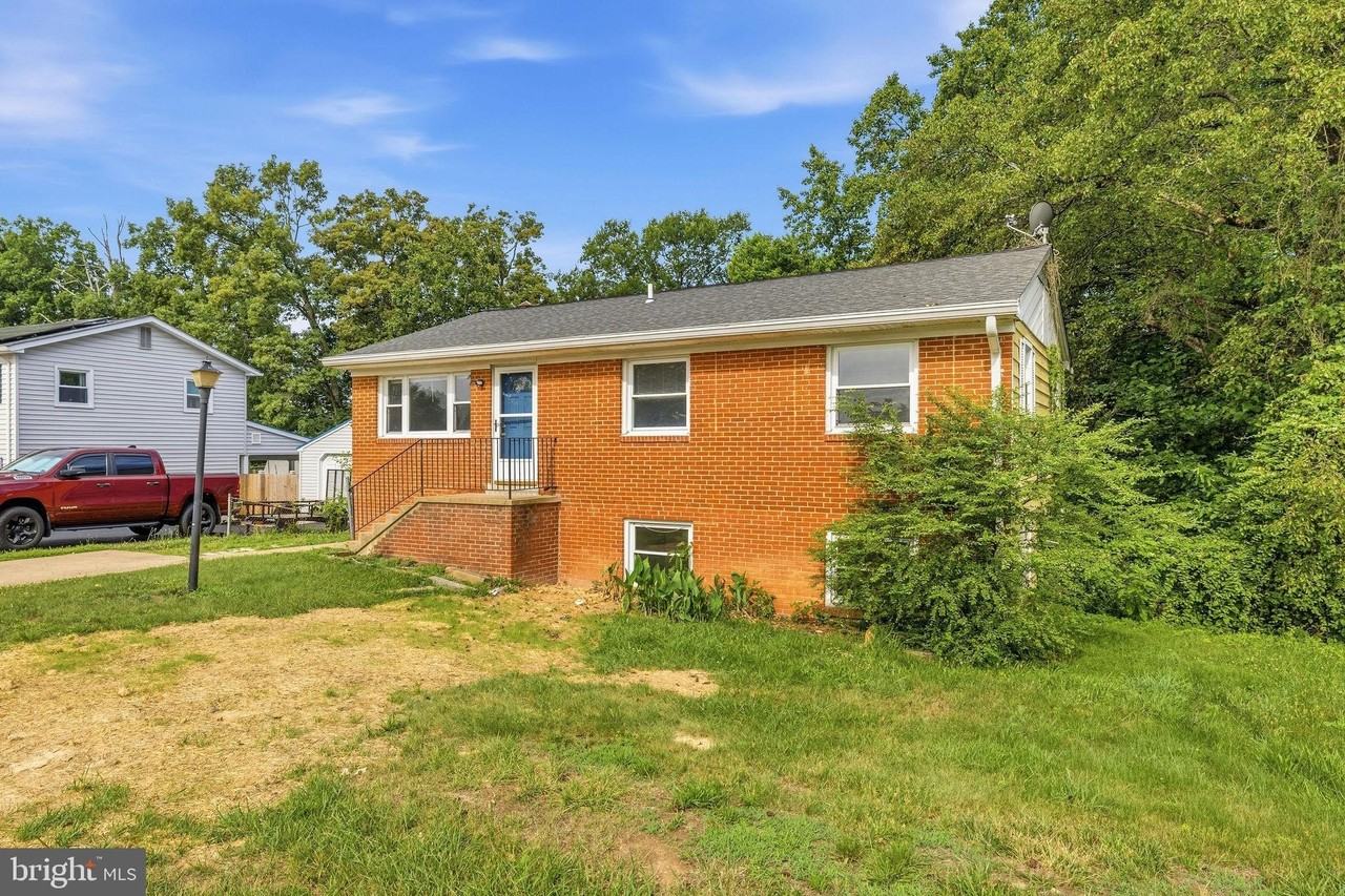 12806 Kerrydale Rd - Photo 3 of 41
