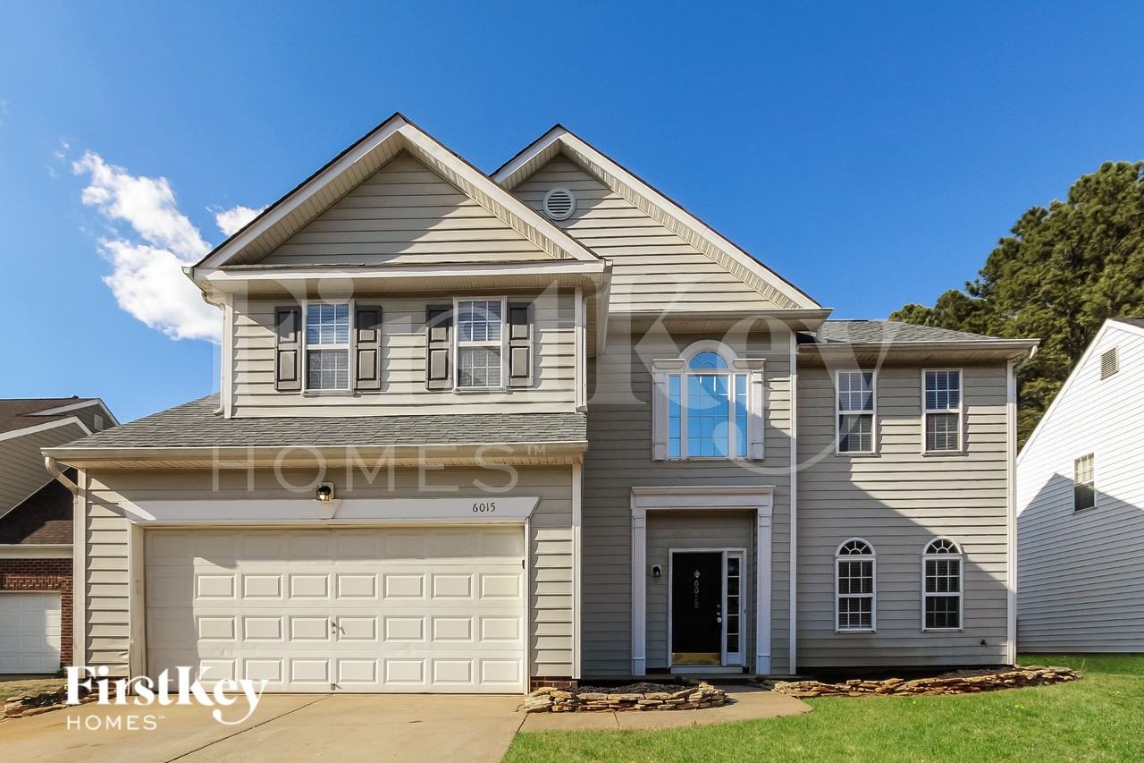 6015 Forest Pond Dr - Photo 3 of 16