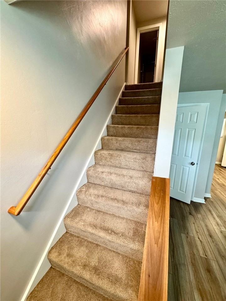 59 Arnold St - Photo 4 of 19