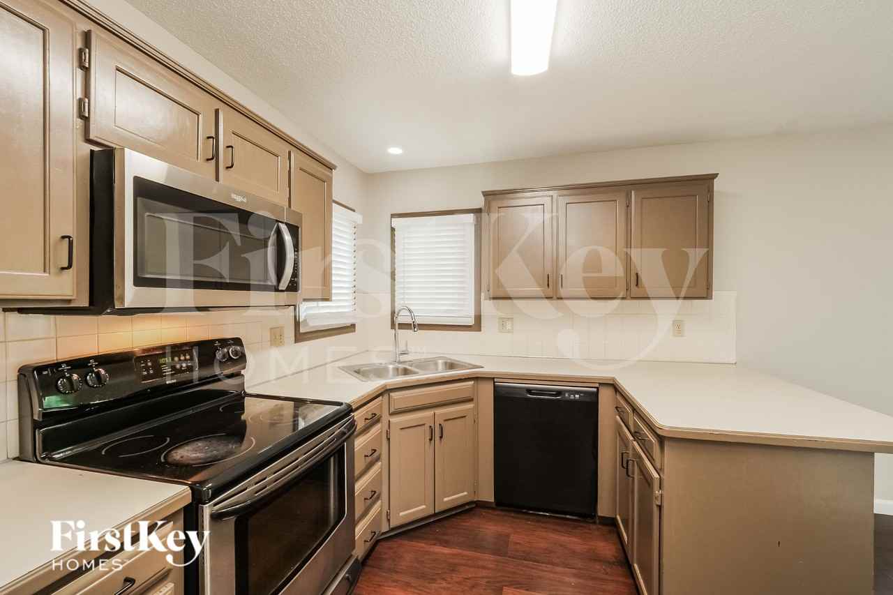 16110 Spring Valley Rd - Photo 6 of 16