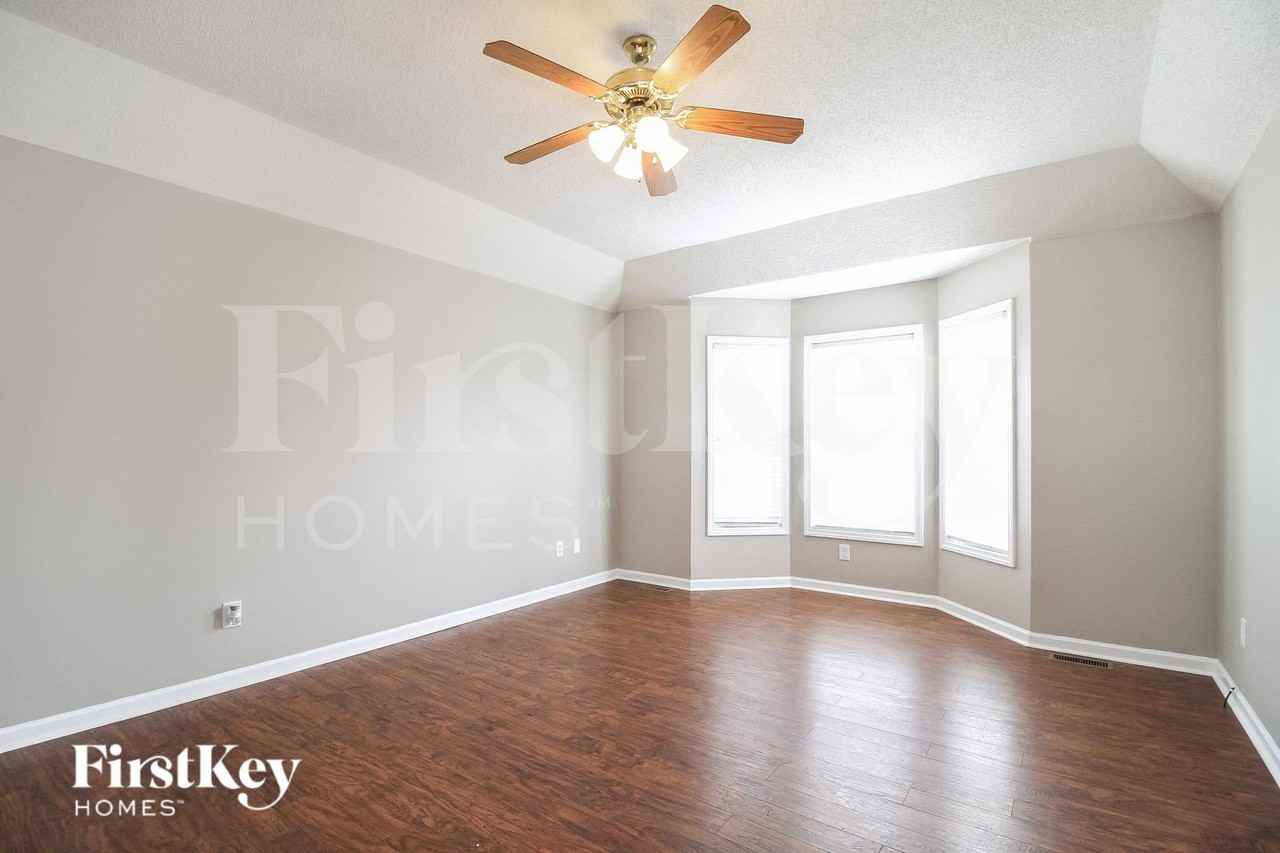 4730 Beckel Rd - Photo 3 of 15