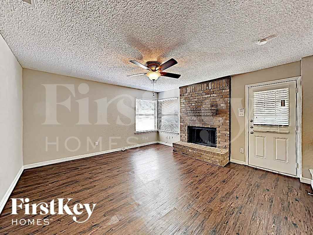 6001 Ponderosa Trail Ct - Photo 6 of 18