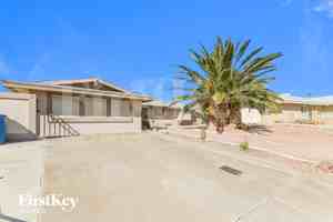 featured image of 518 E Fairway Rd
