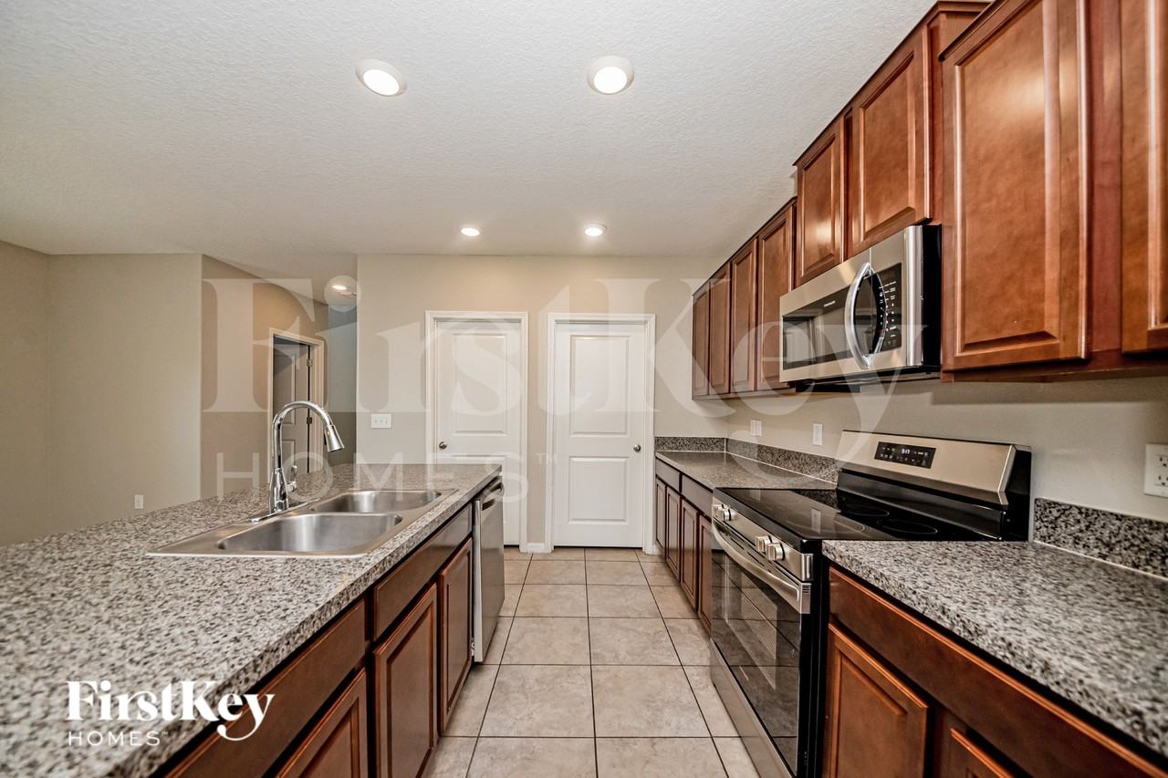 5041 Brickwood Rise Dr - Photo 7 of 19