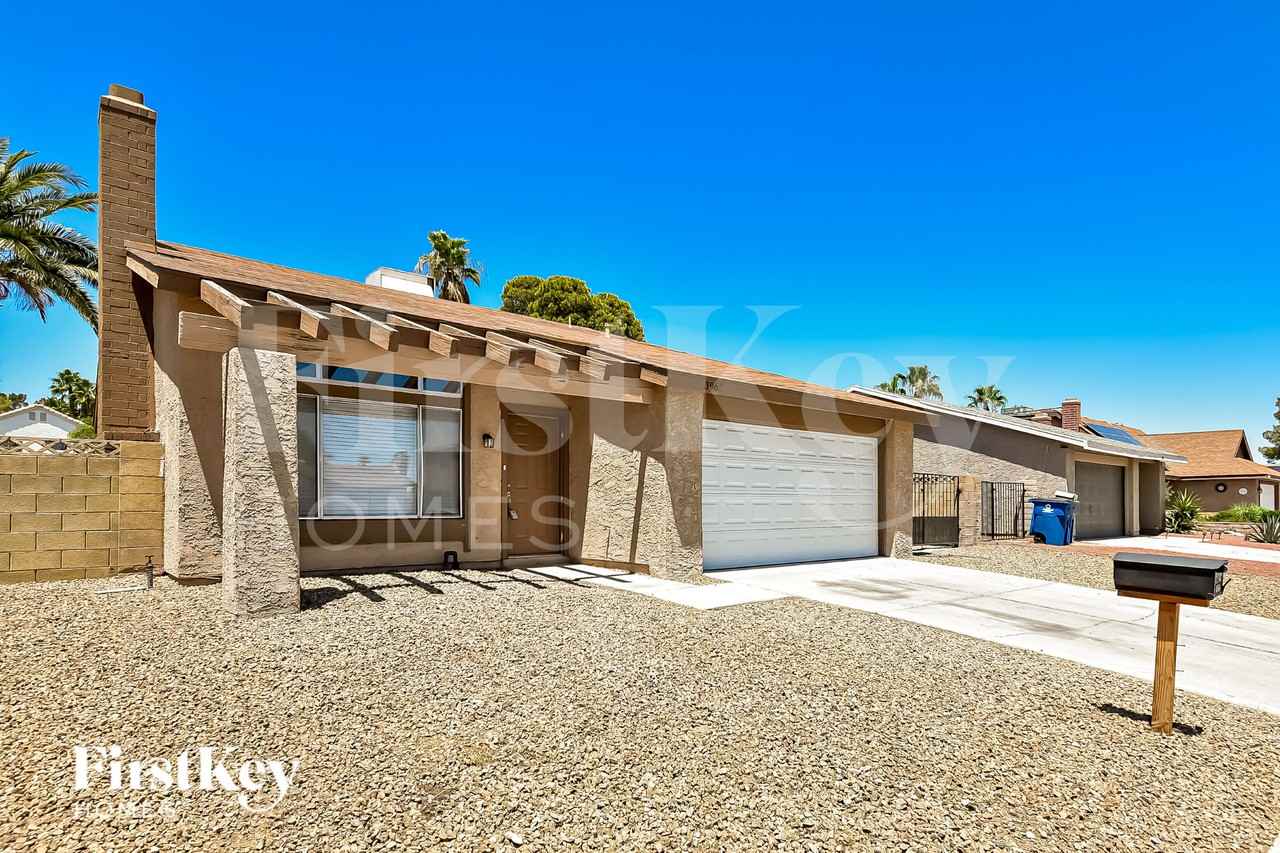 3965 Belhaven St - Photo 2 of 16