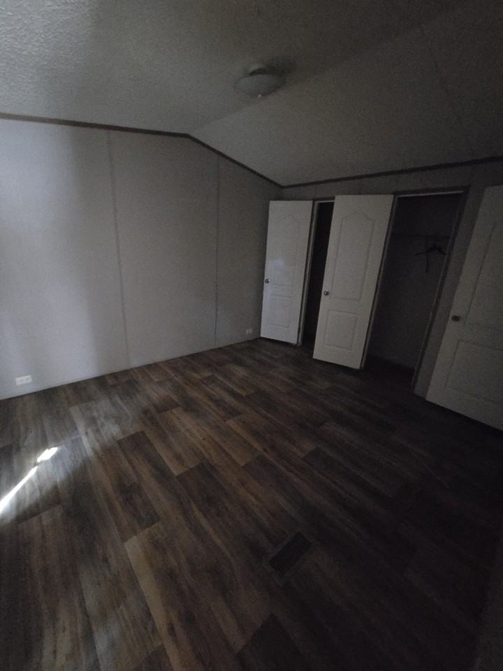 844 Spring St #LOT3 - Photo 3 of 5