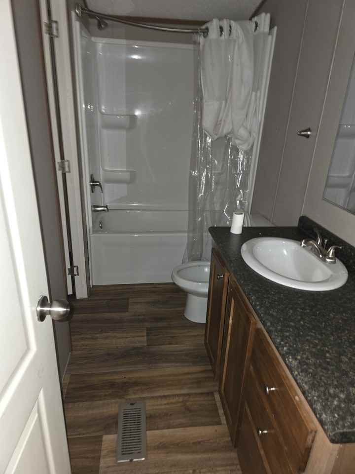844 Spring St #LOT3 - Photo 4 of 5