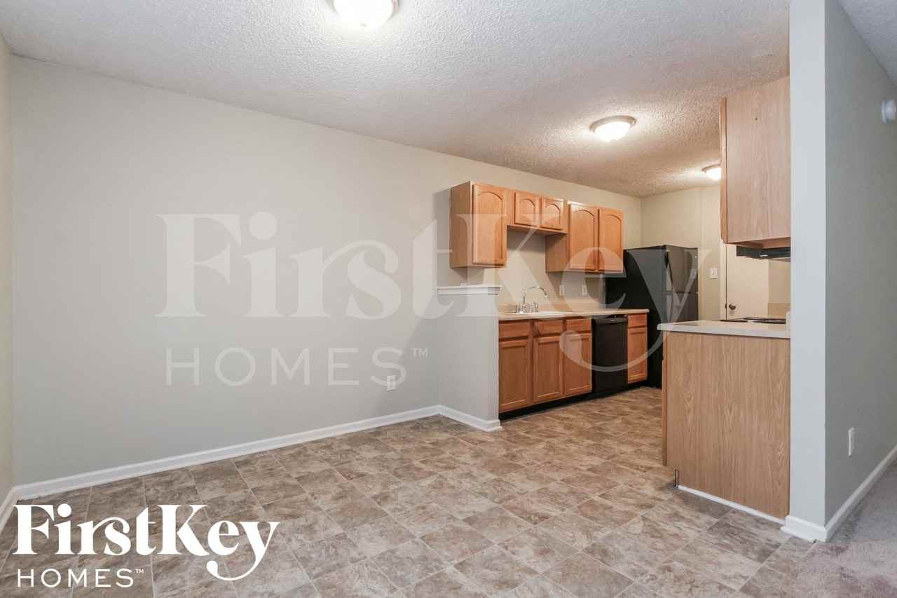 2934 Redland Ln - Photo 5 of 15