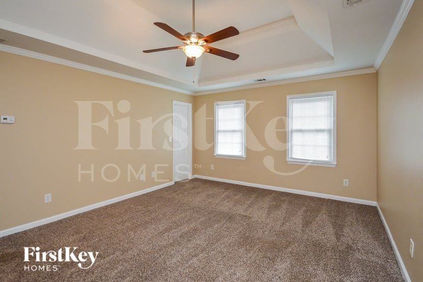 2107 Amherst Trl Se - Photo 7 of 15