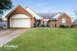 1330 Fox Trace Dr - Photo 1 of 1