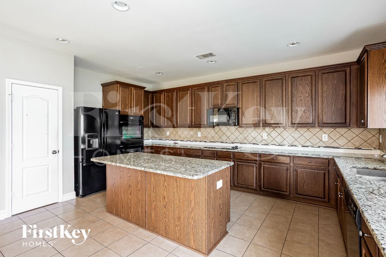 127 Colville Rd - Photo 6 of 19