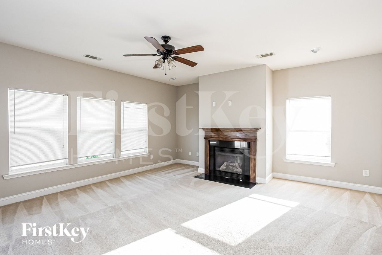 127 Colville Rd - Photo 7 of 19