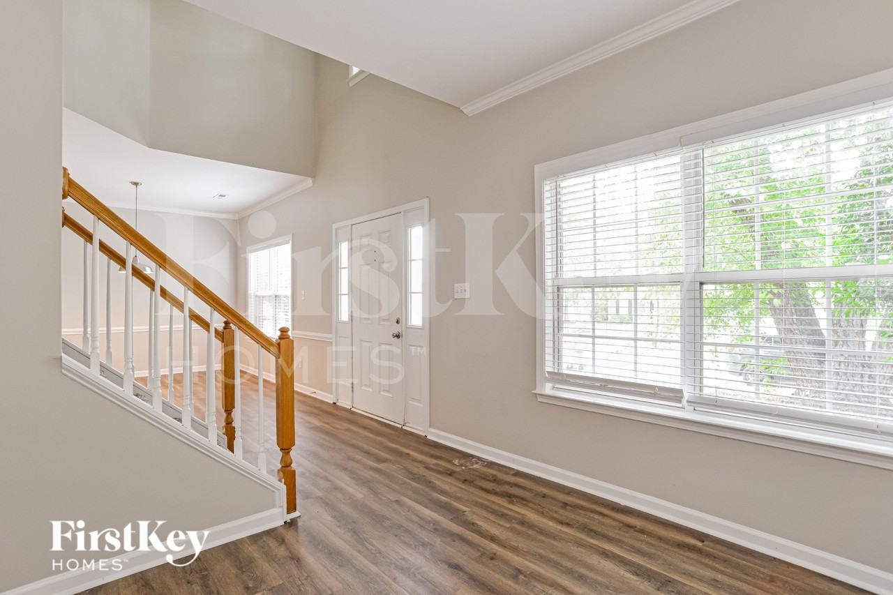 11735 Hawick Valley Ln - Photo 2 of 19