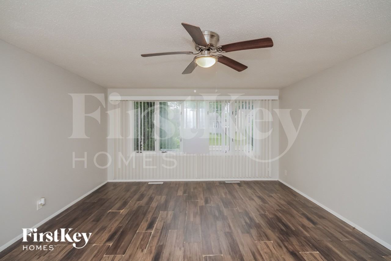 115 Pueblo Rd - Photo 3 of 16