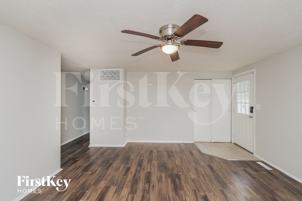 115 Pueblo Rd - Photo 4 of 16