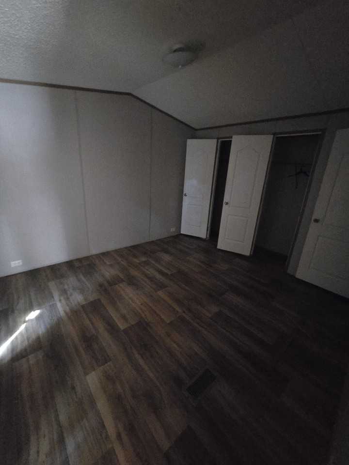 853 Spring St - Photo 2 of 11