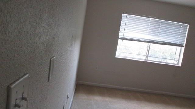 291 Sw Palm Dr #303 - Photo 3 of 15