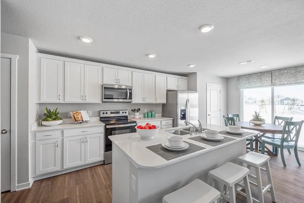 4735 170th Pl #0 - Photo 5 of 15