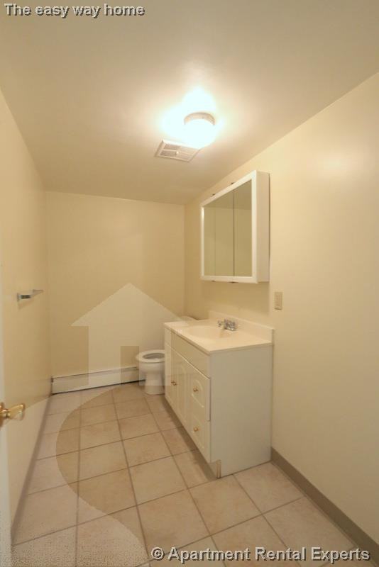 13B Suffolk St - Photo 7 of 15