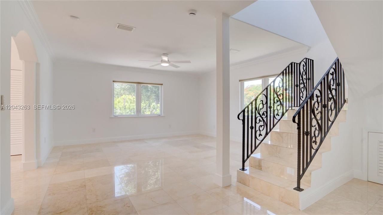 500 Sw 51st Ct - Photo 7 of 8