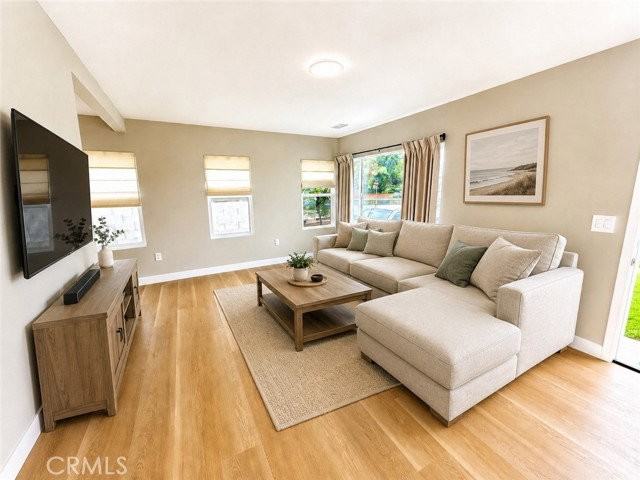 5025 W 121st St - Photo 4 of 8