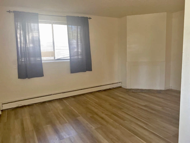 Lawson River Heights Apartments - Photo 5 of 16